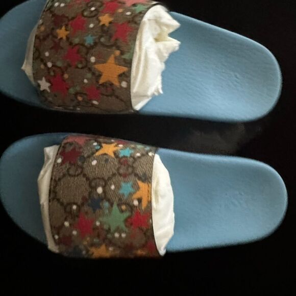 Kids Gucci slippers - Picture 2 of 6